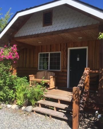 Denali Fireside Cabin & Suites ทัลคีทนา ภายนอก รูปภาพ